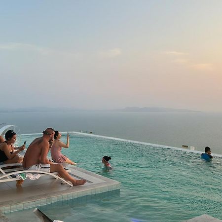 Copacabana Beach Jomtien 科帕卡巴纳海乔木提安海滩毗邻乔木提安夜市 Екстериор снимка