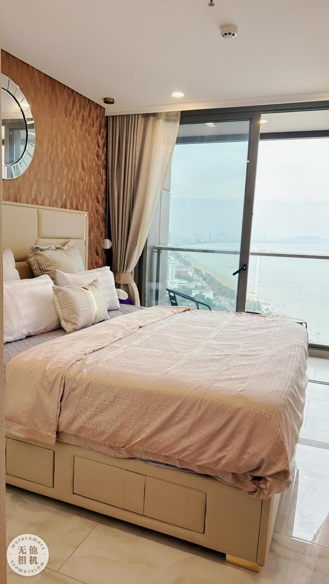 Copacabana Beach Jomtien 科帕卡巴纳海乔木提安海滩毗邻乔木提安夜市 Екстериор снимка