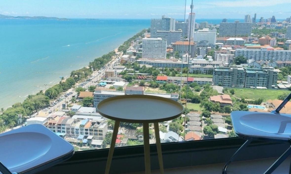 Copacabana Beach Jomtien 科帕卡巴纳海乔木提安海滩毗邻乔木提安夜市 Екстериор снимка