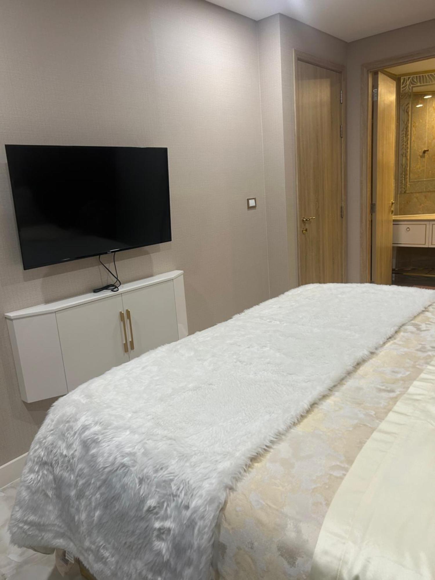 Copacabana Beach Jomtien 科帕卡巴纳海乔木提安海滩毗邻乔木提安夜市 Екстериор снимка